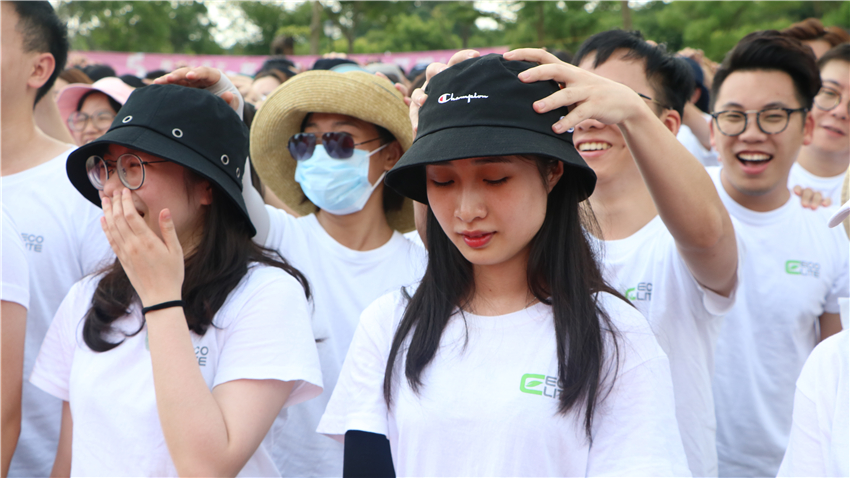 碧捷潔凈科技有限公司第一界成功人士彩跑“放肆美好，放肆好”活動(dòng)