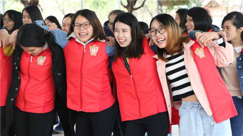 東鵬特飲女神節(jié)戶外拓展活動