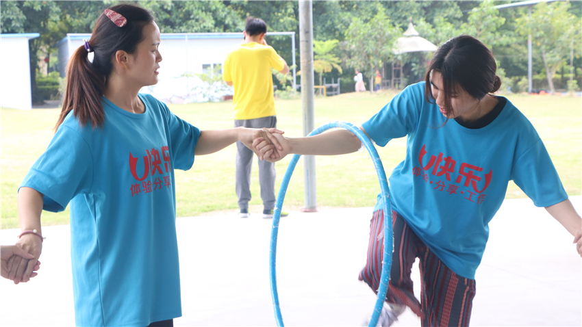 雄音電子番禺悅水莊拓展基地開展團隊拓展訓練活動