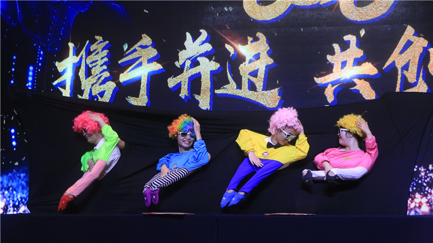 深圳市翼速國際物流有限公司精英團(tuán)隊拓展訓(xùn)練取得圓滿成功