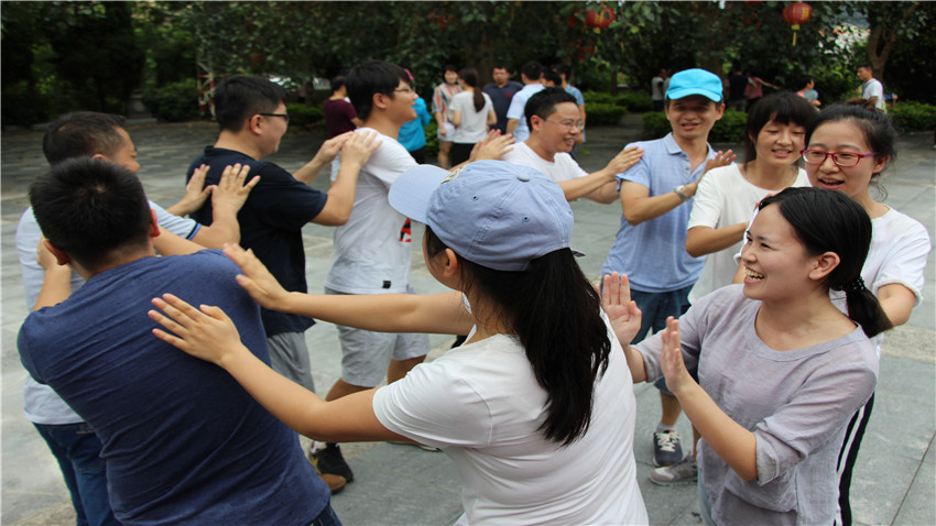 廣州市卓望通信科技有限公司舉辦黨支部警示教育拓展活動