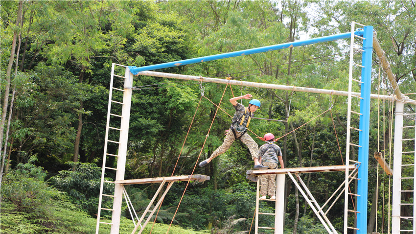 廣州陽光100銷售傳奇體驗(yàn)式拓展培訓(xùn)活動(dòng)