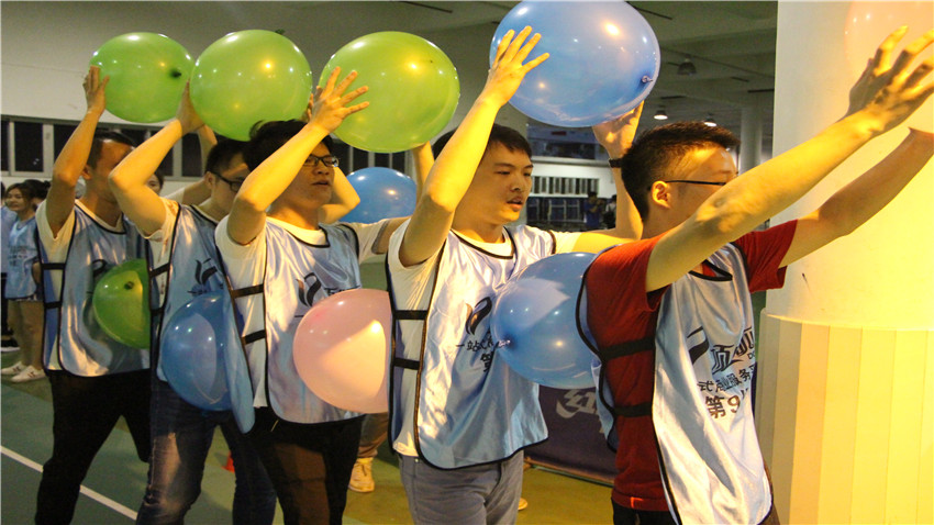 廣州頂呱呱企業(yè)管理有限公司2018年趣味運動會成功舉行