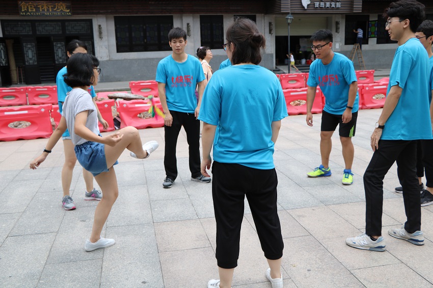 酷魅服飾悅水莊團(tuán)建活動順利開展！