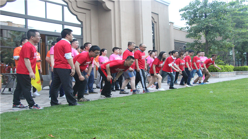 三盟科技清遠獅子湖“齊心協力”銷售團隊拓展活動順利開展