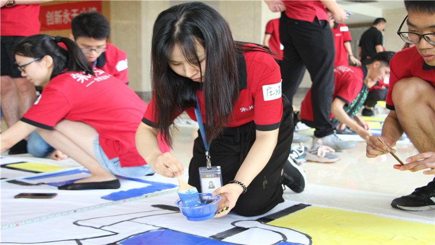 索菲亞衣柜2018屆管培生拓展活動(dòng)順利舉行